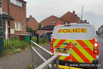 Bodies of 'mum and daughter' found in Nottingham house 'undiscovered for some time'