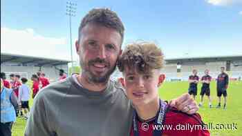 Rooney and Carrick lead U14s to glory! Kids of Man United legends Wayne and Michael star as young Red Devils beat Millwall to become national champions thanks to a sublime lob from ex-England captain's son