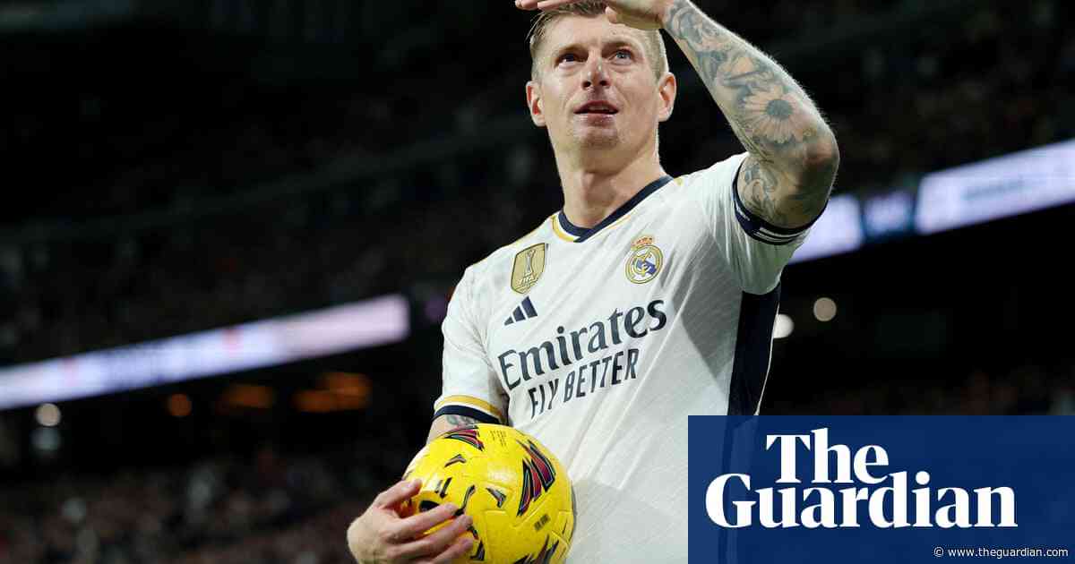 ‘Irreplaceable’ Toni Kroos walks away early at the top, a mic-drop moment