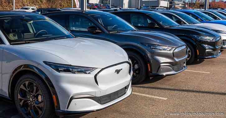Ford Dealers Asked to Pause Further EV Investments While It Reviews Model e Program