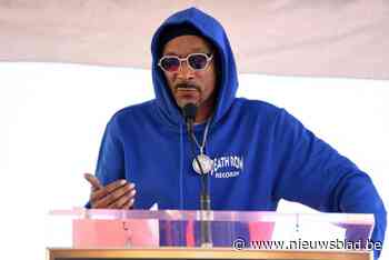 Snoop Dogg maakt zijn kasten leeg: fans kunnen bieden op zijn oude Game boy en basketjasje