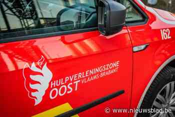 Leerlingen Redingenhof even geëvacueerd na brand in praktijklokaal: medewerker afgevoerd naar ziekenhuis
