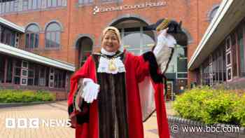Council appoints first female Muslim mayor