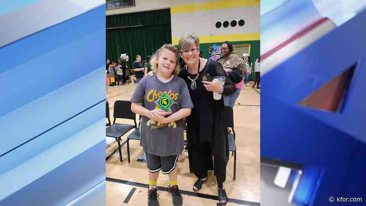 Boy wins award named in honor of friend that died nearly 1 year ago