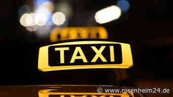 Unheimliche Taxifahrt: Ekel-Fahrer verriegelt Türen und will „Gegenleistung“ von Frauen