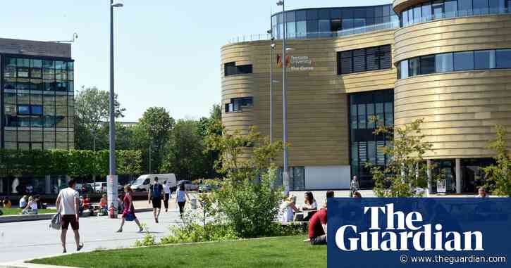 Nigerian students at Teesside University ordered to leave UK after currency crash