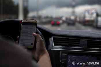 Al 228 rijbewijzen ingetrokken voor gsm-gebruik achter stuur in Tongeren