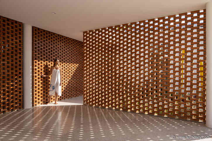 Exploring the Smart Use of Brick: Thai Residence Case Study
