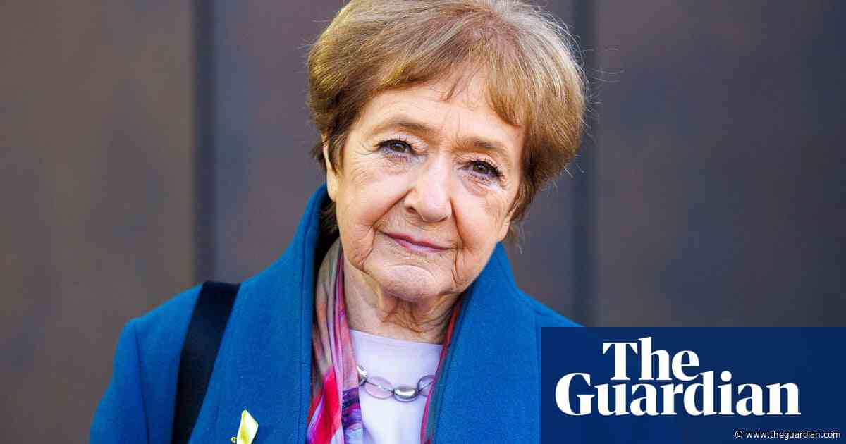 ‘Sorry, no one is in’: few are at home for Margaret Hodge’s ‘kleptocracy walking tour’