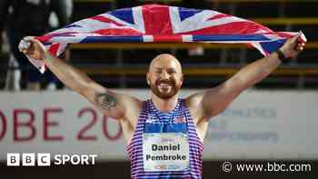 Briton Pembroke retains world javelin title