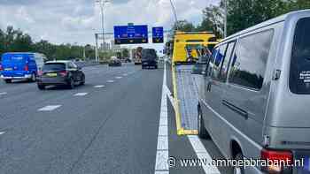112-nieuws: bestelbus achtergelaten naast snelweg • botsing auto's in Breda