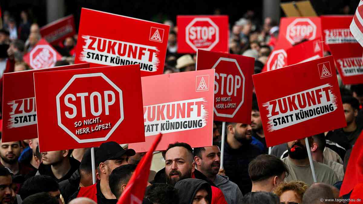 Arbeitnehmer protestieren gegen Teilverkauf von Thyssenkrupp