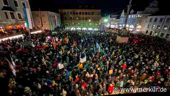 Wegen Unwetterwarnung: Demo „Gegen Rechtsextremismus! Für die Würde des Menschen!“ in Freising abgesagt