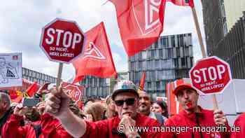Thyssenkrupp: Mitarbeiter protestieren gegen Einstieg von Daniel Křetínský - CEO Miguel Lopez verteidigt Joint-Venture