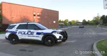 Man dead, teen critical after shooting in Mississauga school parking lot: police