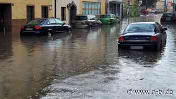 Starkregen und Überschwemmung: Was droht, wenn das Auto absäuft?
