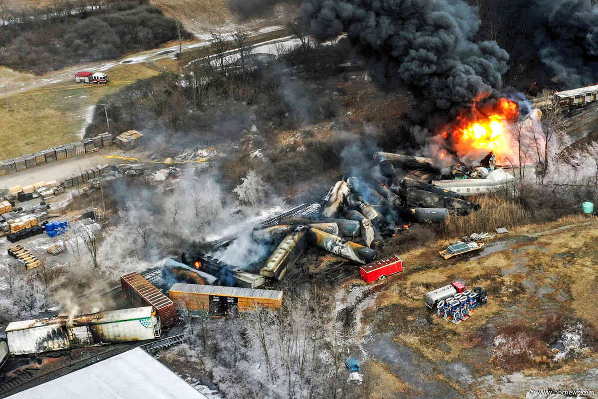 Norfolk Southern will pay modest $15 million fine as part of federal settlement over Ohio train derailment