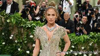 'Don't f**k with JLo!' Jennifer Lopez billboard promoting new Netflix movie sends out tough message amid Ben Affleck split rumors
