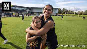 Budding Aboriginal talents head to Dreamtime match in 'cup-filling' experience