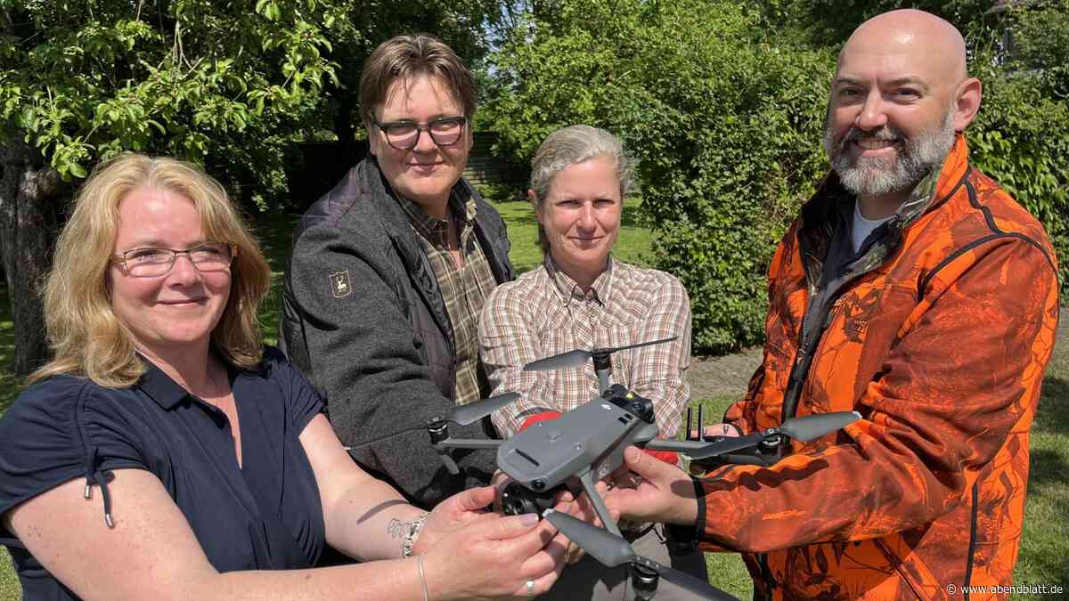 Tierfreunde wollen mit Drohnen viele  Rehkitze retten