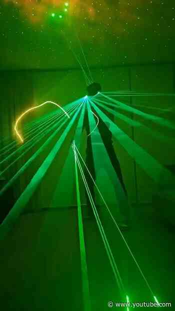 We have a lasershow at home 💚#electronicmusic #newmusic #weekend #lasershow #shorts 📹 : joelbedic