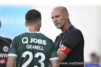 Lommel-coach Steve Bould blikt vooruit op terugwedstrijd tegen Kortrijk en verklapt al hoe zijn ploeg zal spelen