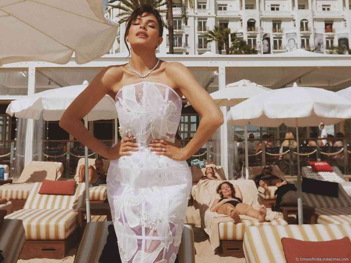 Jacqueline's white French Riviera moment at Cannes