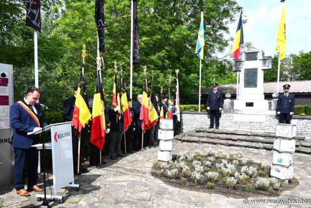 Leieslag herdacht aan het Leieslagmonument in Kuurne