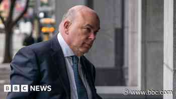 Mike Lynch defends himself in Autonomy fraud trial