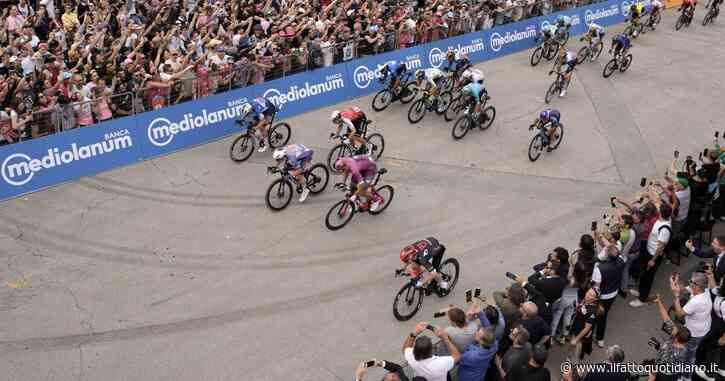 Giro d’Italia, chiodi a Treviso lungo il percorso della 18esima tappa per forare le ruote ai ciclisti. Sabotaggio sventato