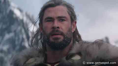 Avengers Cast Jokingly Describes Chris Hemsworth: "Second-Best Chris"