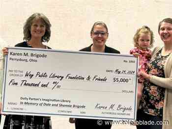 Perrysburg library foundation receives $5K donation to support Parton initiative