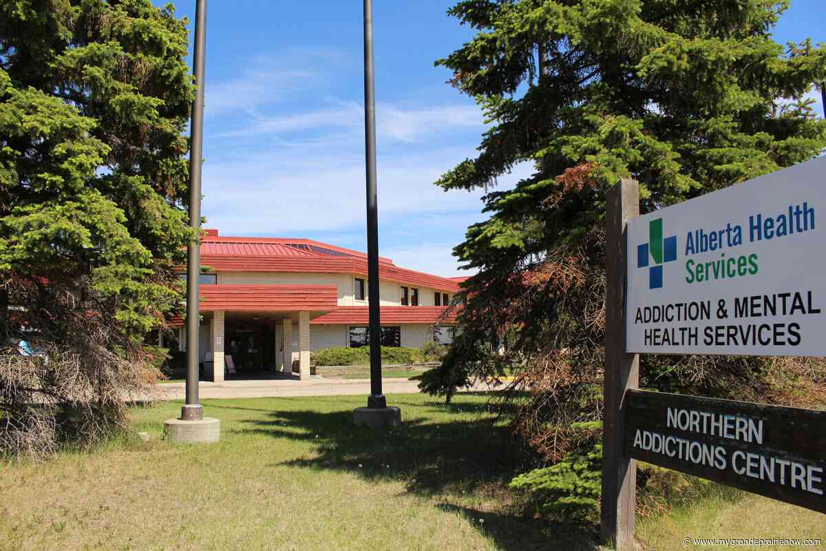 AHS offering extended mental health and addiction services hours for Grande Prairie youth