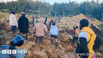 Hundreds feared dead in massive Papua New Guinea landslide