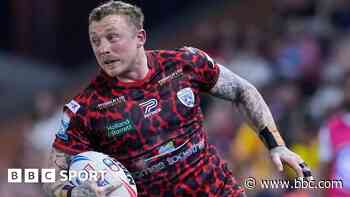 Leigh hang on for nervy win at Huddersfield