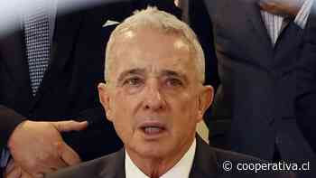 Fiscalía acusó formalmente al expresidente Álvaro Uribe por tres delitos