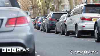 Edinburgh scraps plans for workplace parking charge