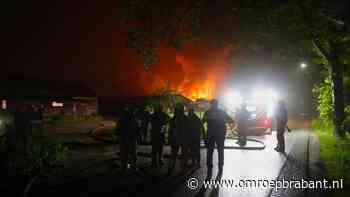 112-nieuws: brand verwoest loods • auto in sloot in Helmond