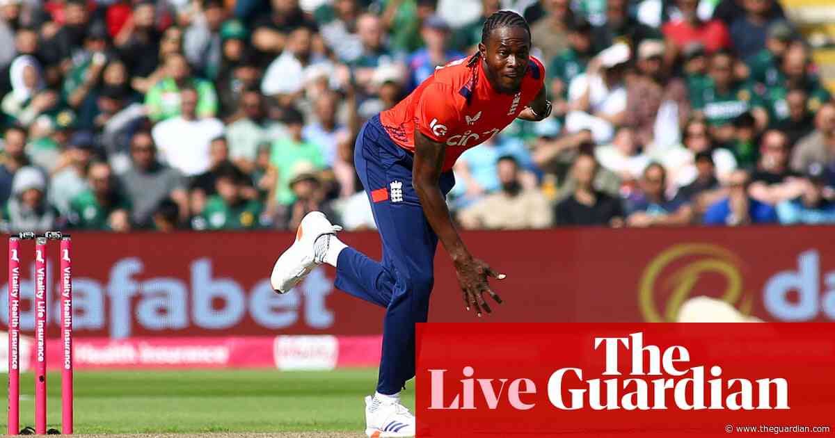 England beat Pakistan by 23 runs in second men’s T20 international – live