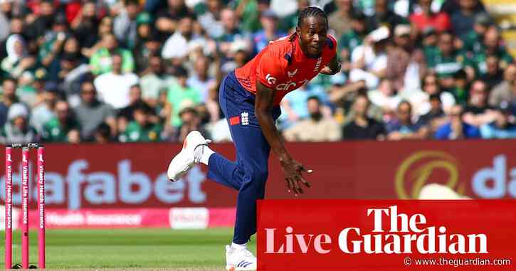 England beat Pakistan by 23 runs in second men’s T20 international – live
