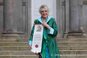 Gloria Hunniford granted freedom of her Co Armagh home borough