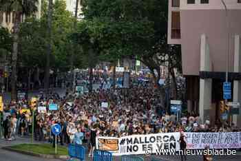 Duizenden actievoerders op straat op Mallorca tegen massatoerisme