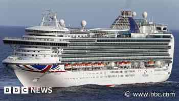 Hundreds sick with norovirus, say cruise passengers