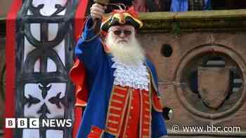 Exhibition to celebrate 40 years of town crier