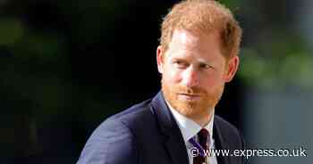 Prince Harry 'hates the idea' of completely losing touch with his old friends