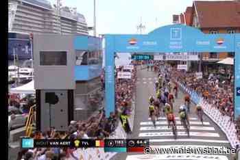 Wout van Aert sprint naar derde plek in slotetappe Ronde van Noorwegen, eindwinst is voor jonge Axel Laurance