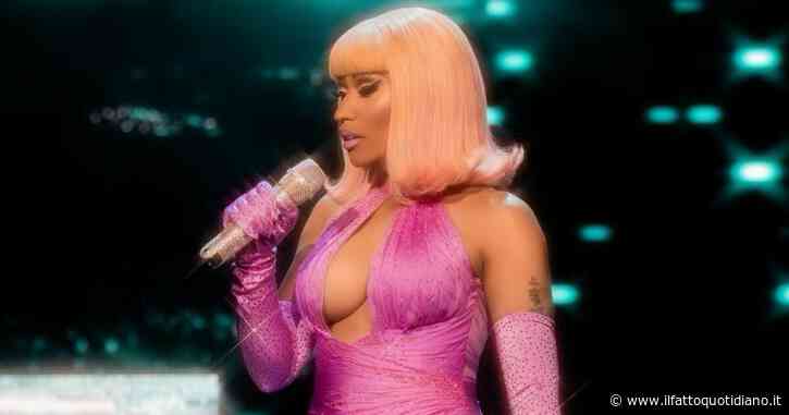 Nicki Minaj arrestata all’aeroporto di Amsterdam per possesso di droga: “Qualcuno vuole sabotarmi il tour”