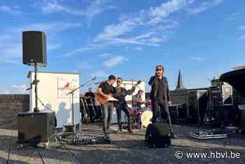 Indrukwekkende tribute aan U2 op Bocholts dak: “Een magische setting”