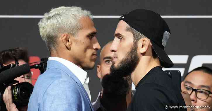 Charles Oliveira picks UFC champ Islam Makhachev to beat Dustin Poirier, Arman Tsarukyan