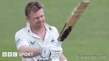 Robson and Higgins defy Sussex attack